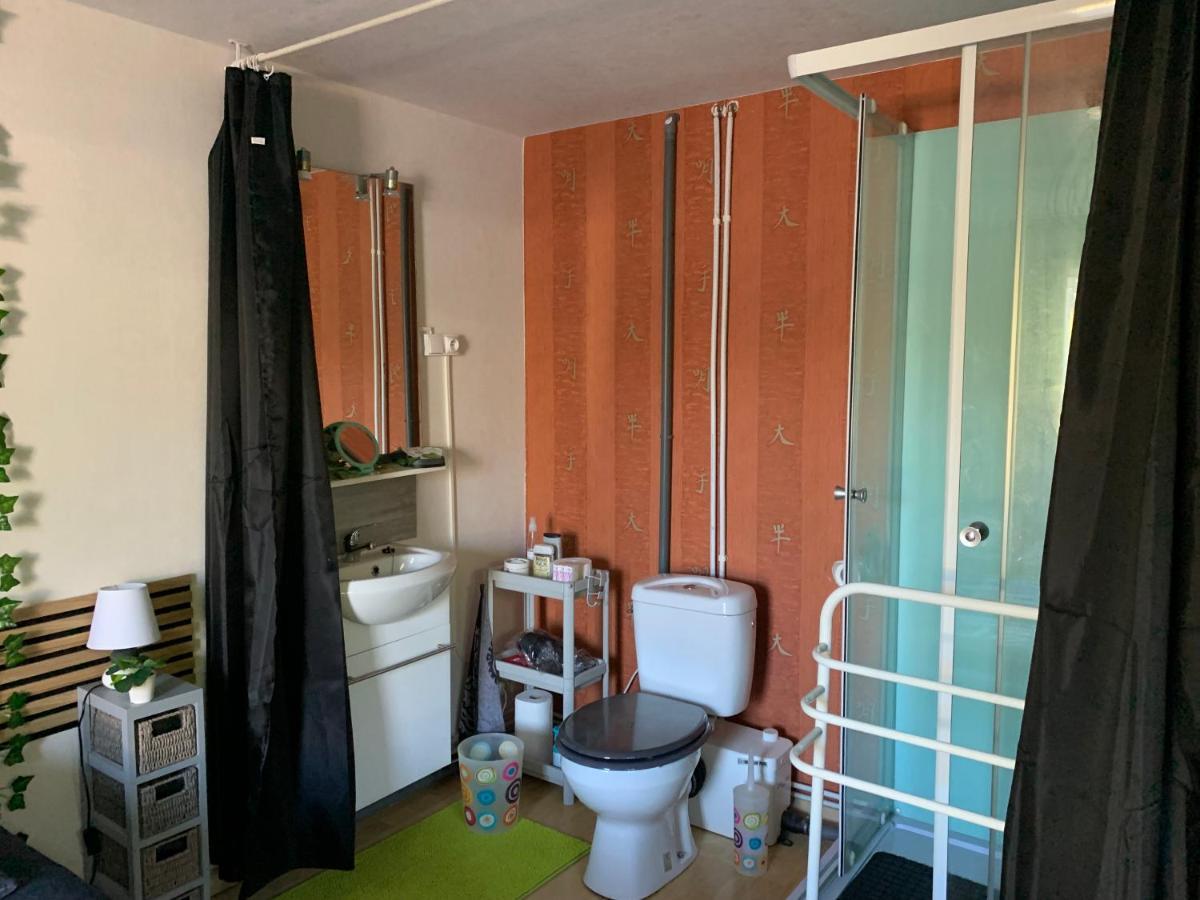 Une Agreable Chambre Independante Rilhac-Rancon エクステリア 写真