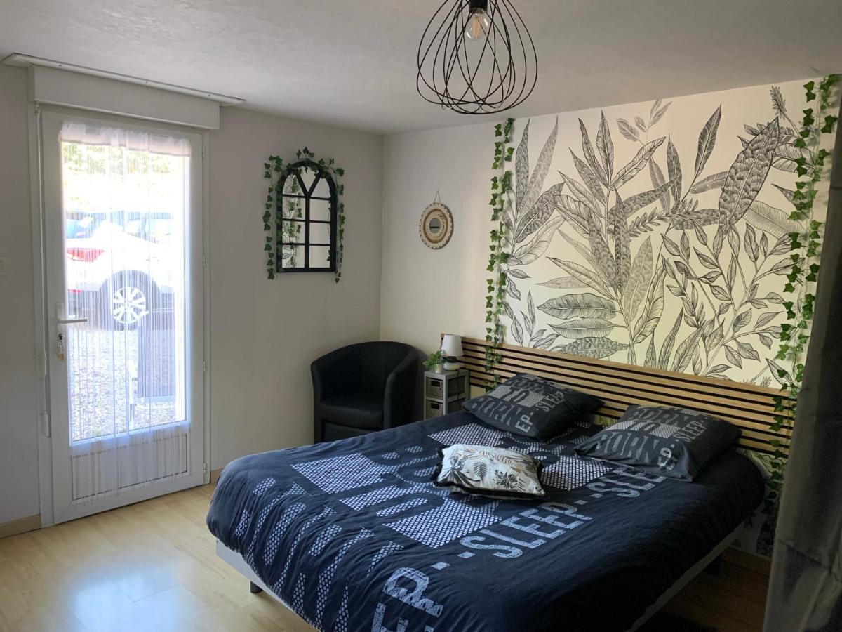 Une Agreable Chambre Independante Rilhac-Rancon エクステリア 写真